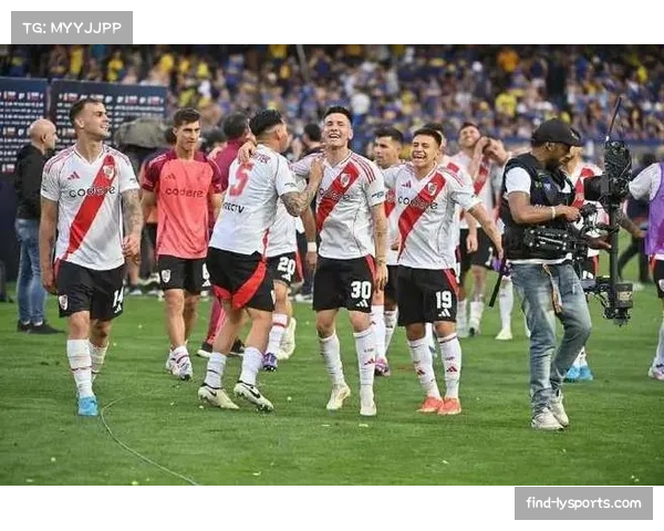 皇马引援影响河床阵容完整性,马斯坦托诺转会被指售亏 皇马引援影响河床阵容完整性,马斯坦托诺转会被指售亏